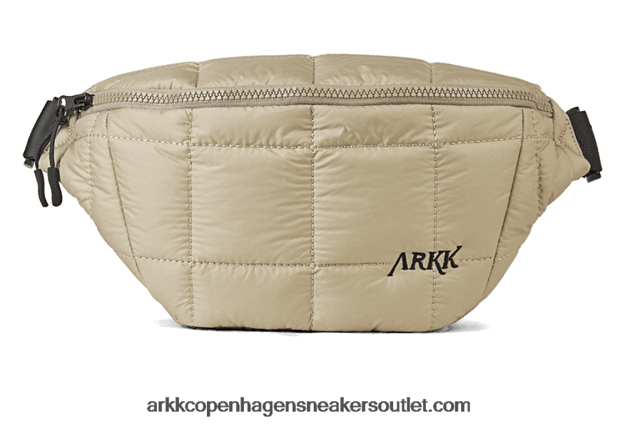 Z8HT4P269 ARKK Copenhagen γεμισμένο μπουμπάζ ανοιχτό έρημο μαύρο