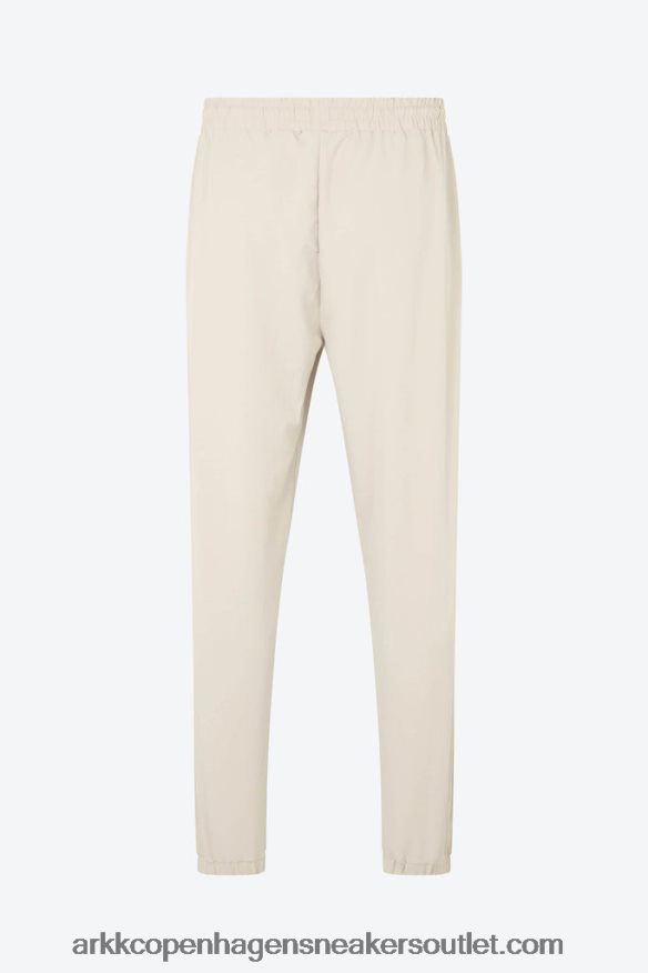 Z8HT4P283 ARKK Copenhagen παντελόνι βασικής τεχνολογίας άσπρη ελιά